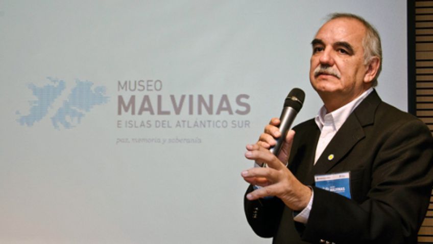 El Escritor y Periodista Jorge Giles brindara una charla en nuestra ciudad