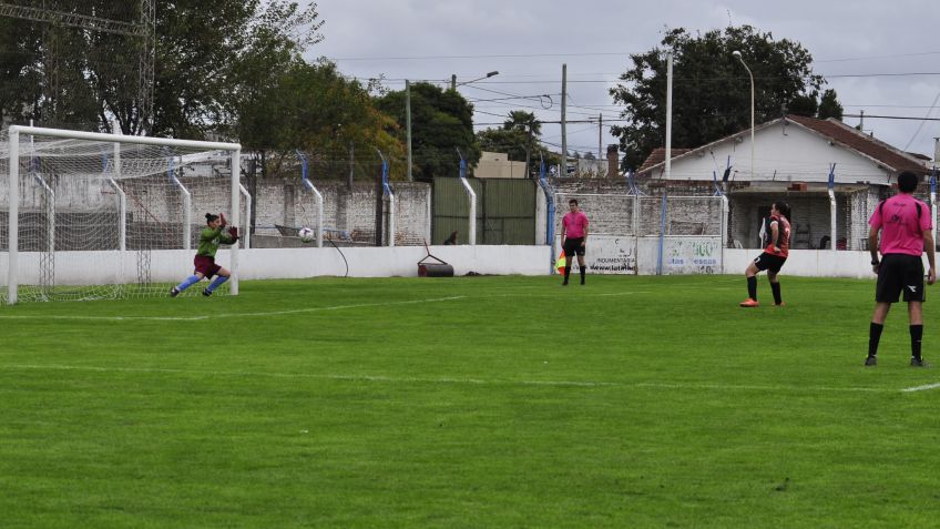 Segunda jornada del fútbol femenino en el estadio Municipal 