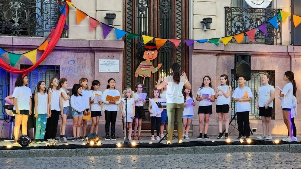 El Coro Infanto Juvenil Municipal sigue creciendo, tras un año lleno de canciones y juego