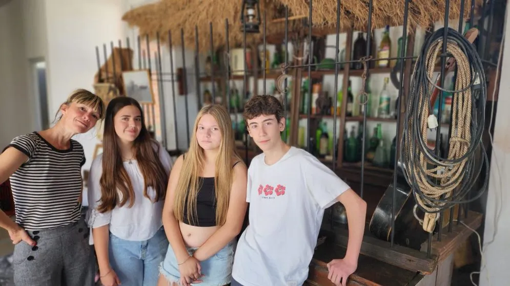 Alumnos de la Escuela 5 de Vela trabajan en la recuperación y reapertura de su Museo Histórico