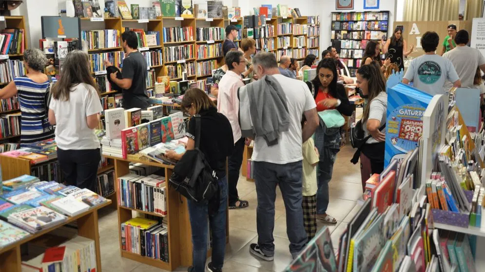 Una gran cantidad de tandilenses participó de La Noche de las Librerías