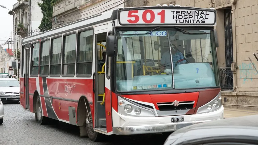 Cortes de tránsito y cambios de recorrido del transporte público por obras de infraestructura vial