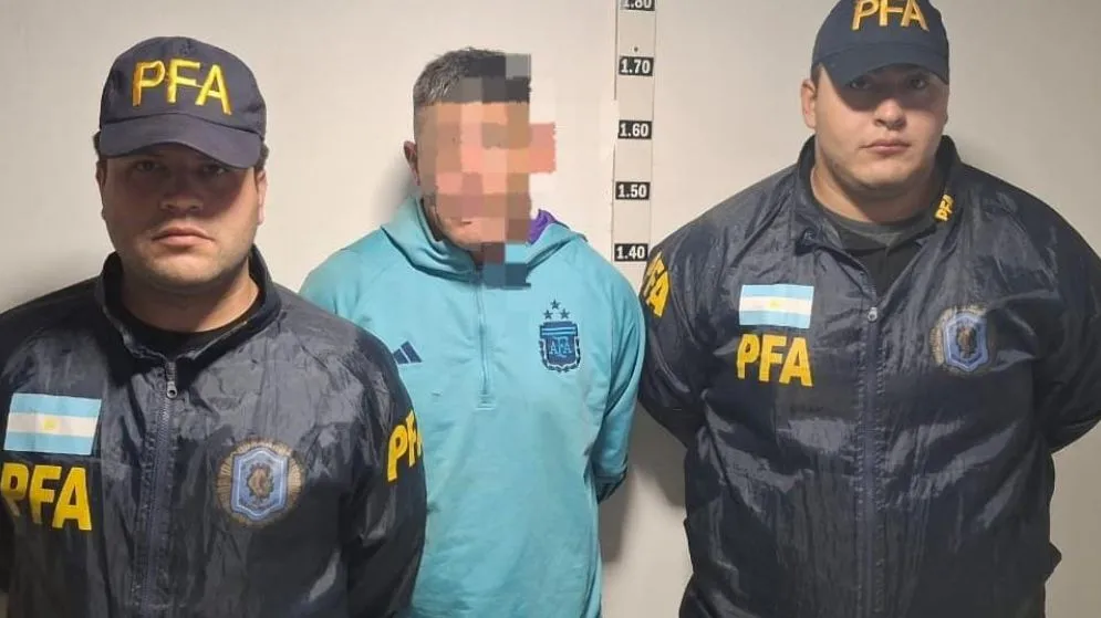 Detienen a dos hermanos e incautan droga en allanamiento