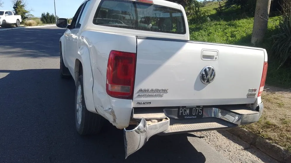 Motociclista herido tras colisión con una camioneta