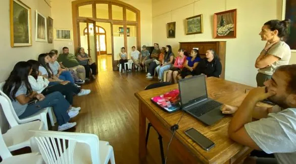 El Municipio asesoró a vecinos de Vela que quieran potenciar su emprendimiento