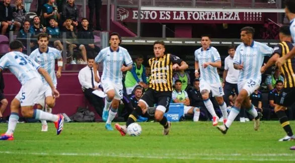 Santamarina cayó ante Racing en la Copa Argentina