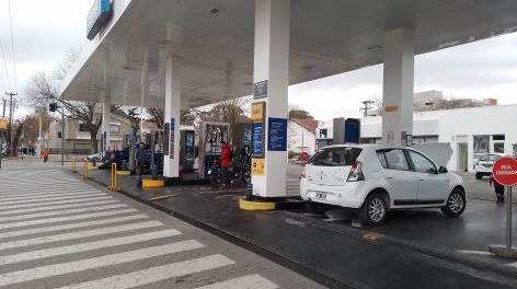 Los combustibles subirán alrededor del 4% desde el viernes