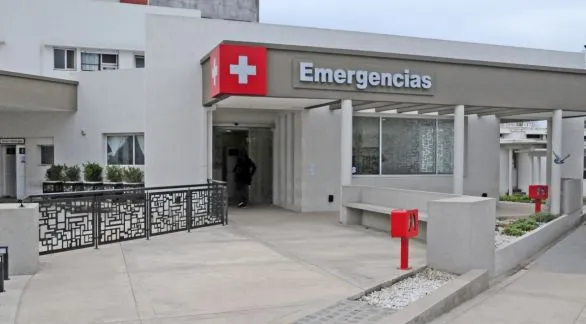 Hallan un arma de fuego en un baño del Hospital